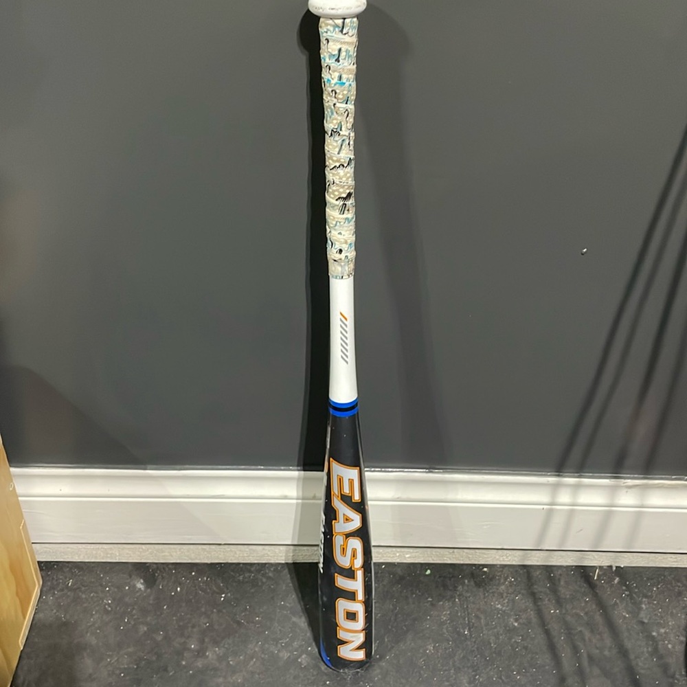 Easton quantom baseball bat